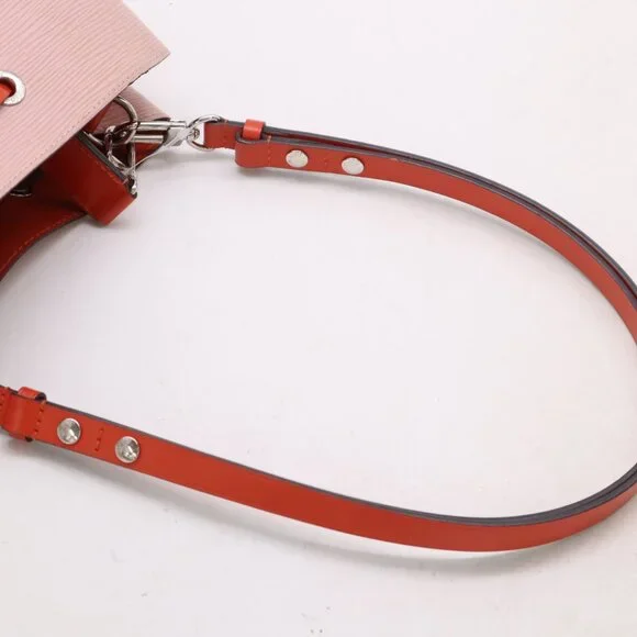 louis vuitton NeoNoe Rose Ballerine with Shoulder Strap - Picture 7 of 11